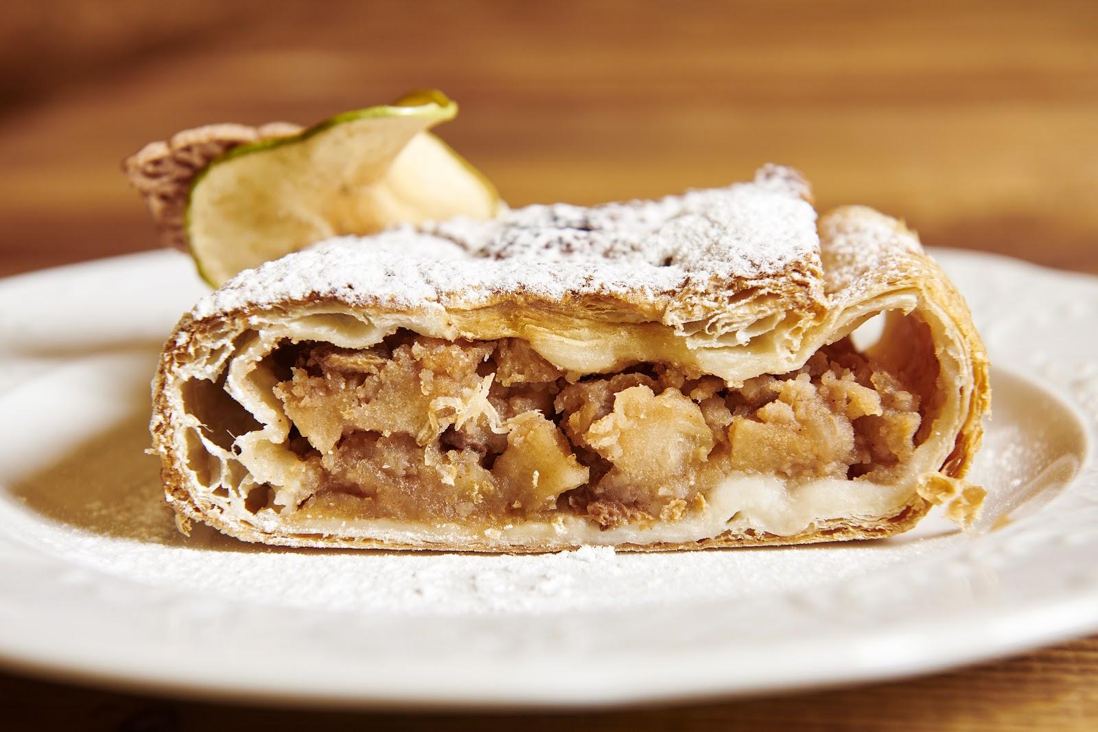 Dolce alle mele della cucina di Alpen Stop